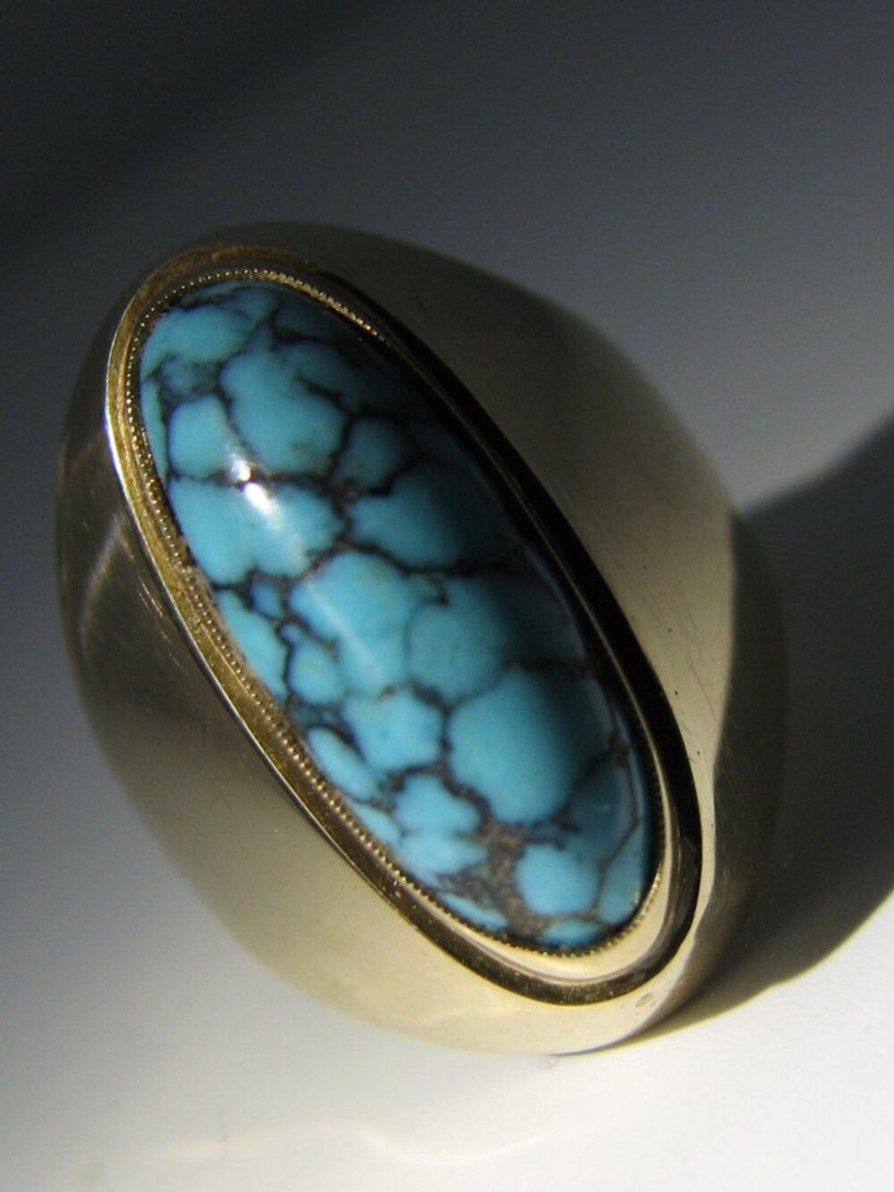 Vintage 14k Yellow SOLID Gold and Persian Turquoise Ring -- Size 7, Heavy 9.1g
